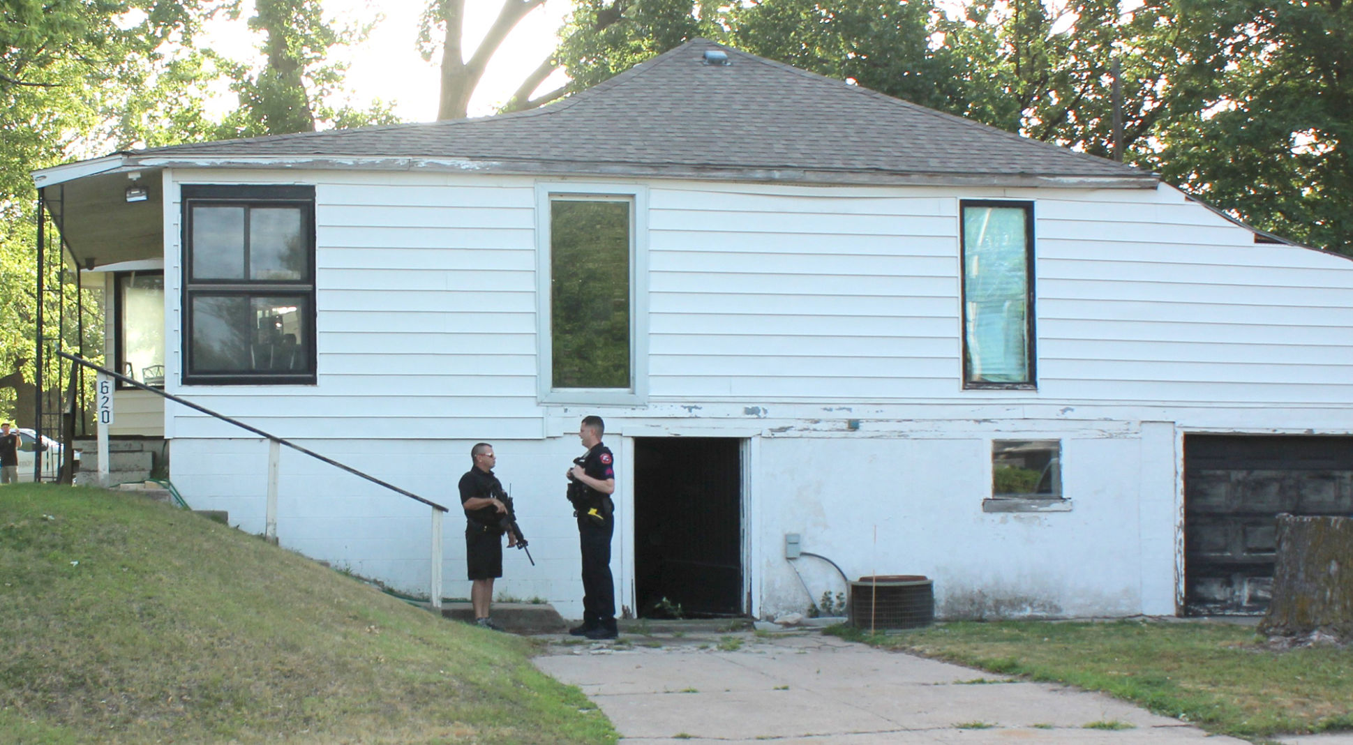 Police standoff.JPG